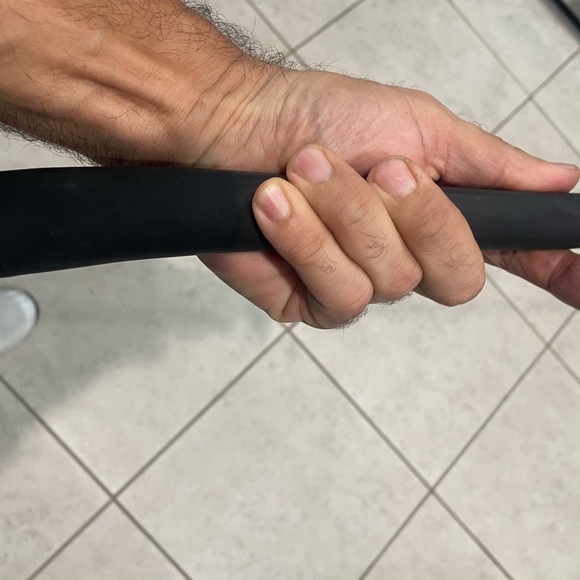 Vintage golf putter by Old master in right hand - Picture 8 of 9